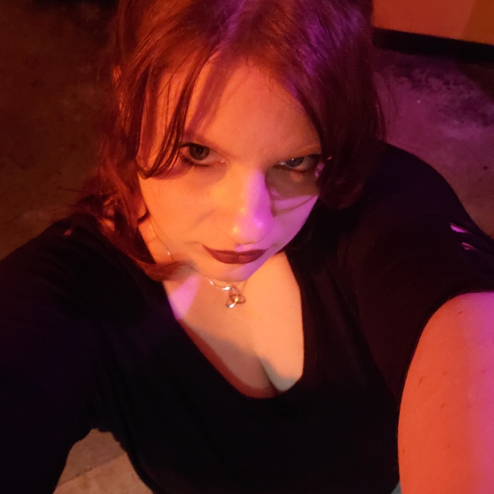 Meet your Posher, Sabrina